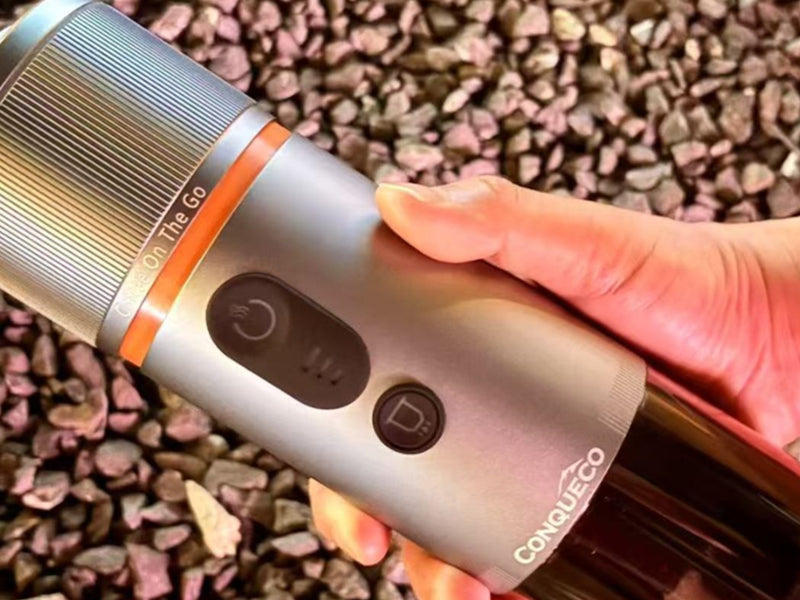 Ground Coffee vs Coffee Capsules: A Practical Comparison Using the CONQUECO Machine